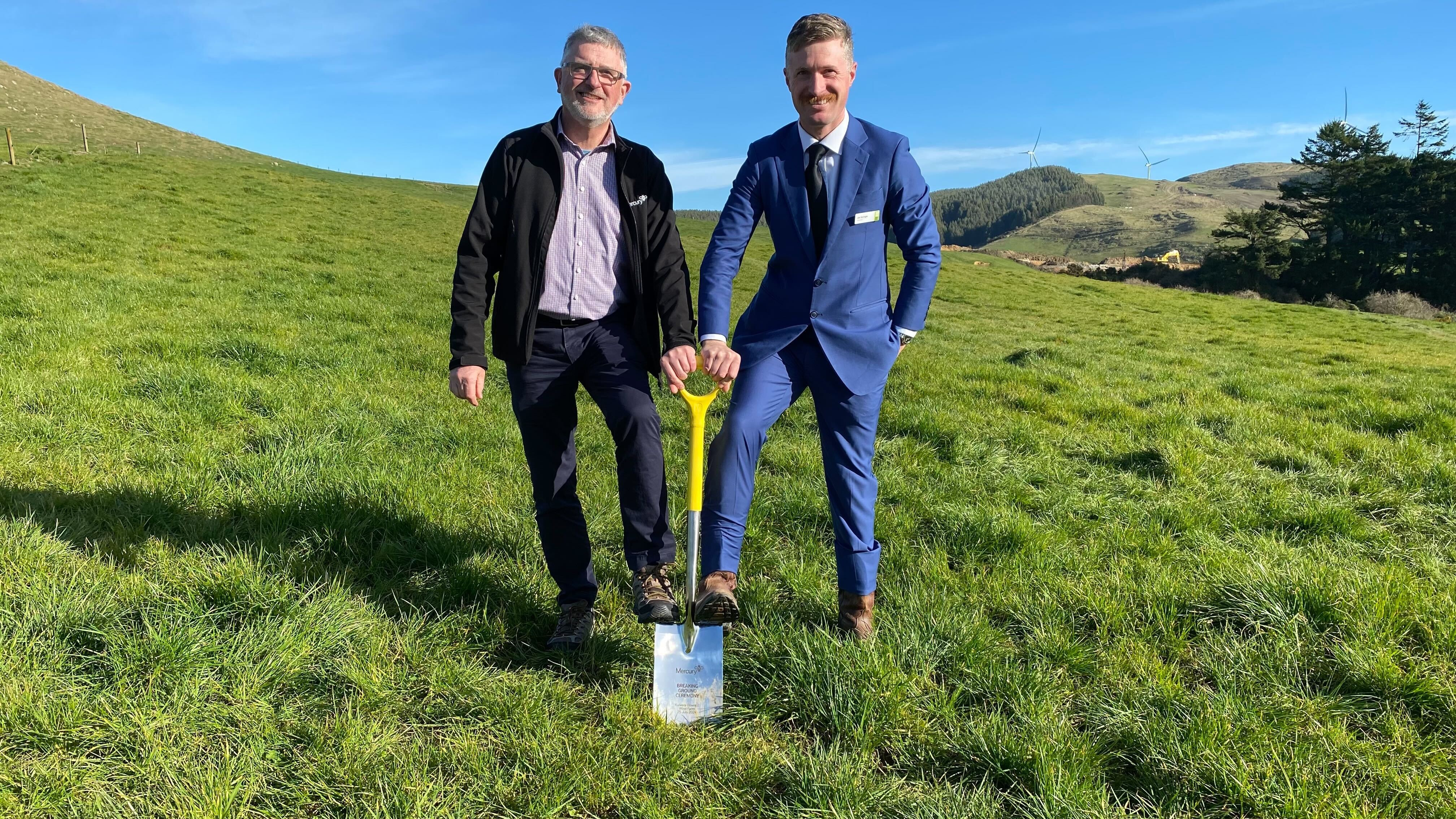 Mercury’s Chief Executive Vince Hawksworth and Gore District Council elected member Joe Stringer (right) turning the first sod
